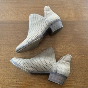Luck Brand Baley Perforated Cut Out Bootie size 9